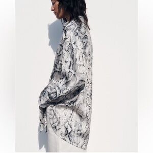Zara Snake Print Oversized Button Down Top Size Small